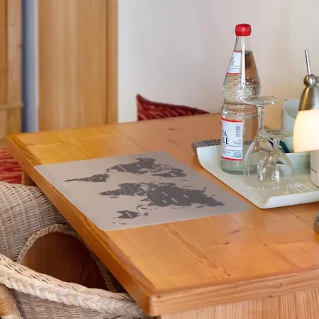 Gasthuis Gaestehaus Krone St. Georgen im Schwarzwald