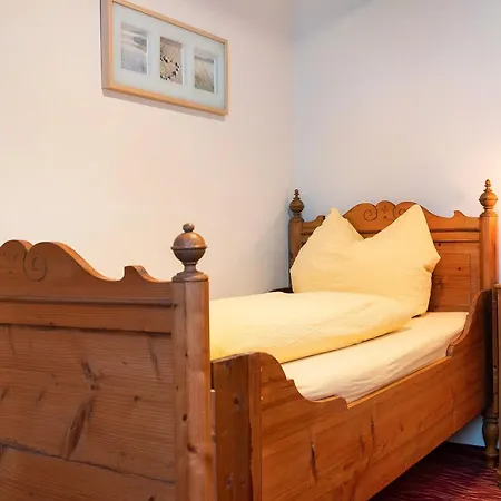 Gasthuis Gaestehaus Krone 3*