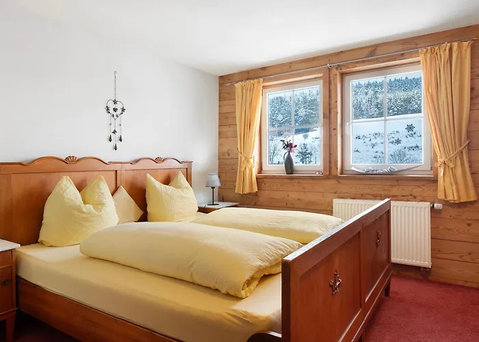 Gaestehaus Krone Pensjonat Sankt Georgen im Schwarzwald