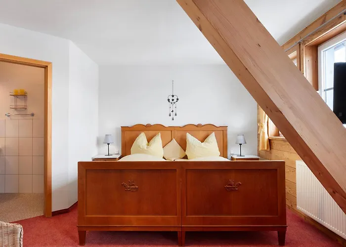 Gaestehaus Krone Pensjonat 3*