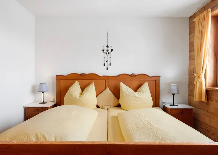 Gaestehaus Krone Pensjonat Sankt Georgen im Schwarzwald