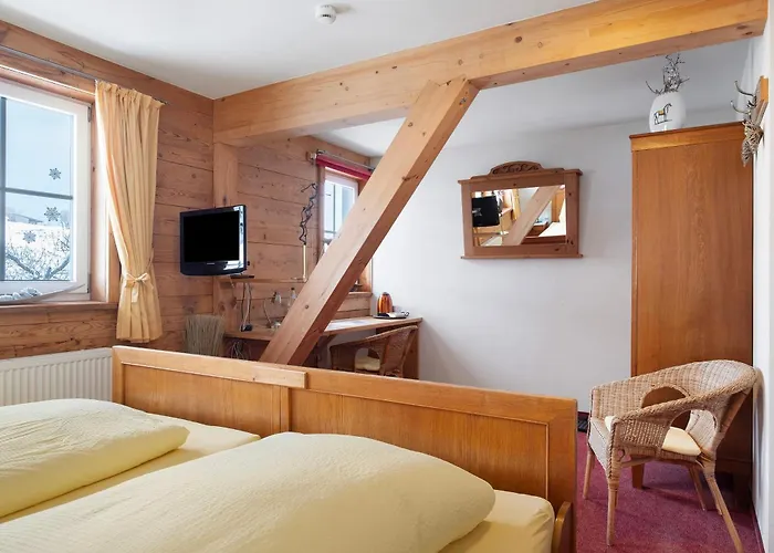 Gaestehaus Krone Pensjonat 3*