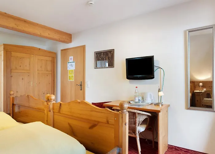 Pensjonat Gaestehaus Krone Sankt Georgen im Schwarzwald